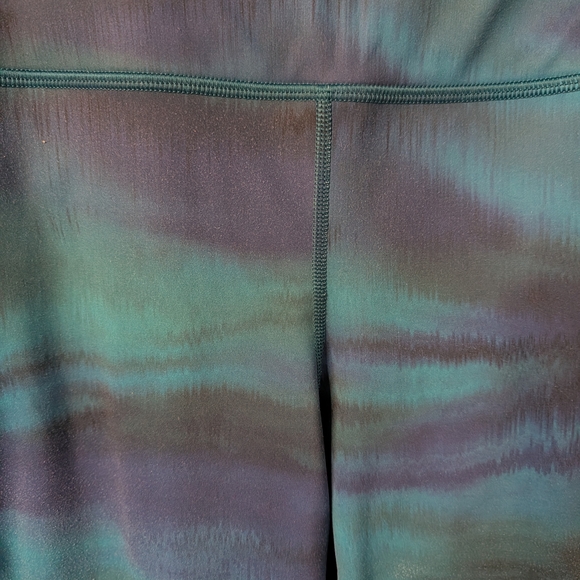 Athleta Rainier Printed Tight Leggings 1X‎ | Blue Green Pattern | Warm High Rise - Picture 2 of 5